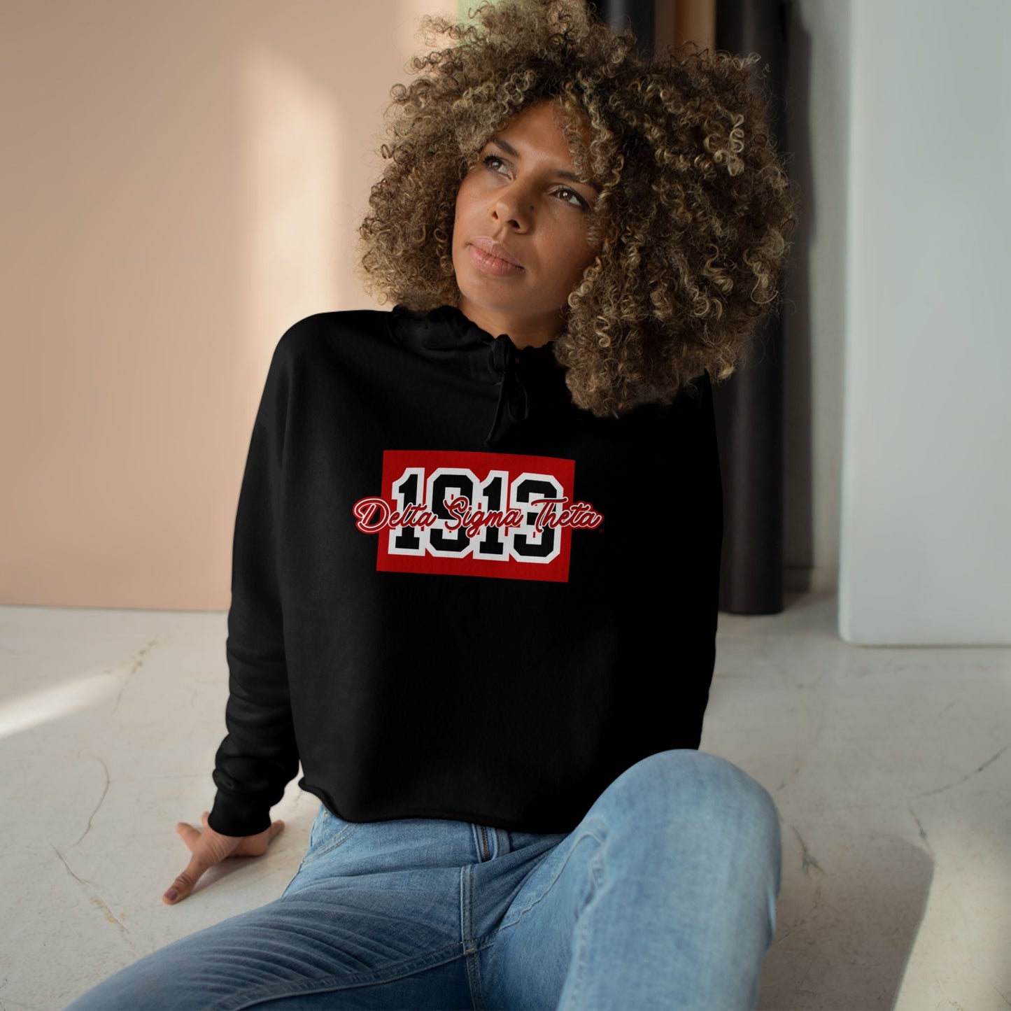 Delta Varsity 1913 Cropped Hoodie