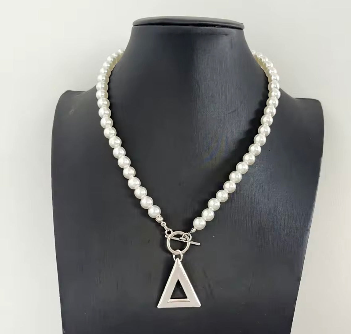 DST Pearl Necklace